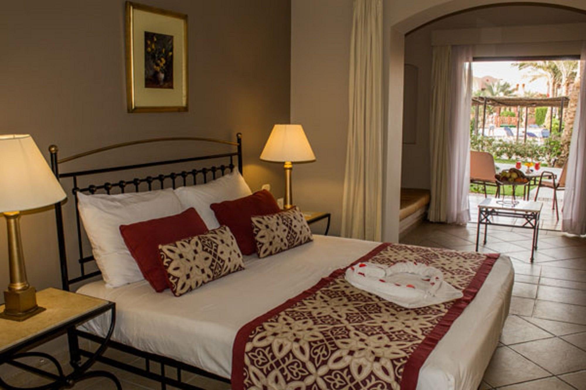 Jaz Makadi Saraya Resort Hurghada Extérieur photo A bedroom at the hotel
