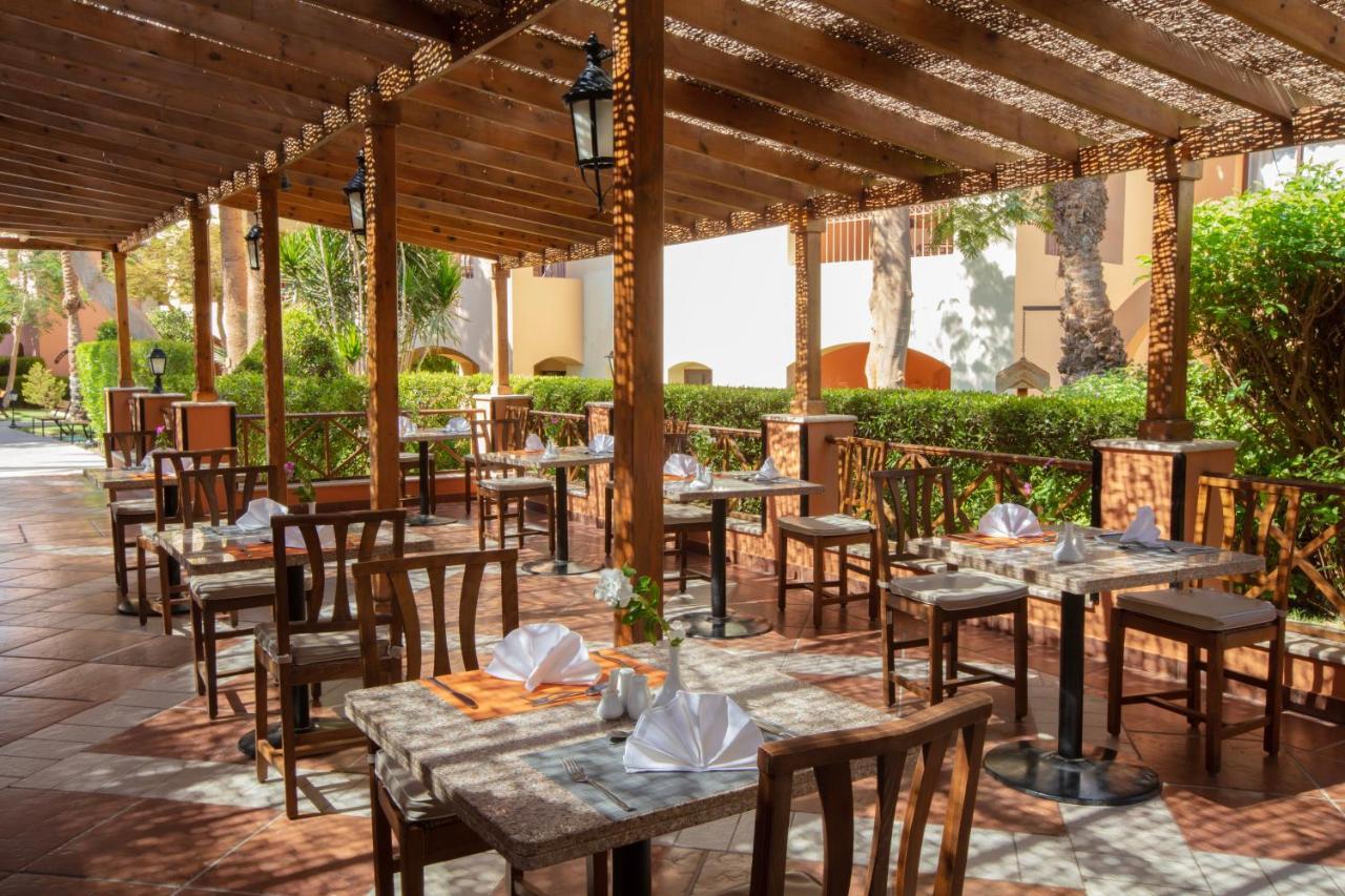 Jaz Makadi Saraya Resort Hurghada Extérieur photo The restaurant