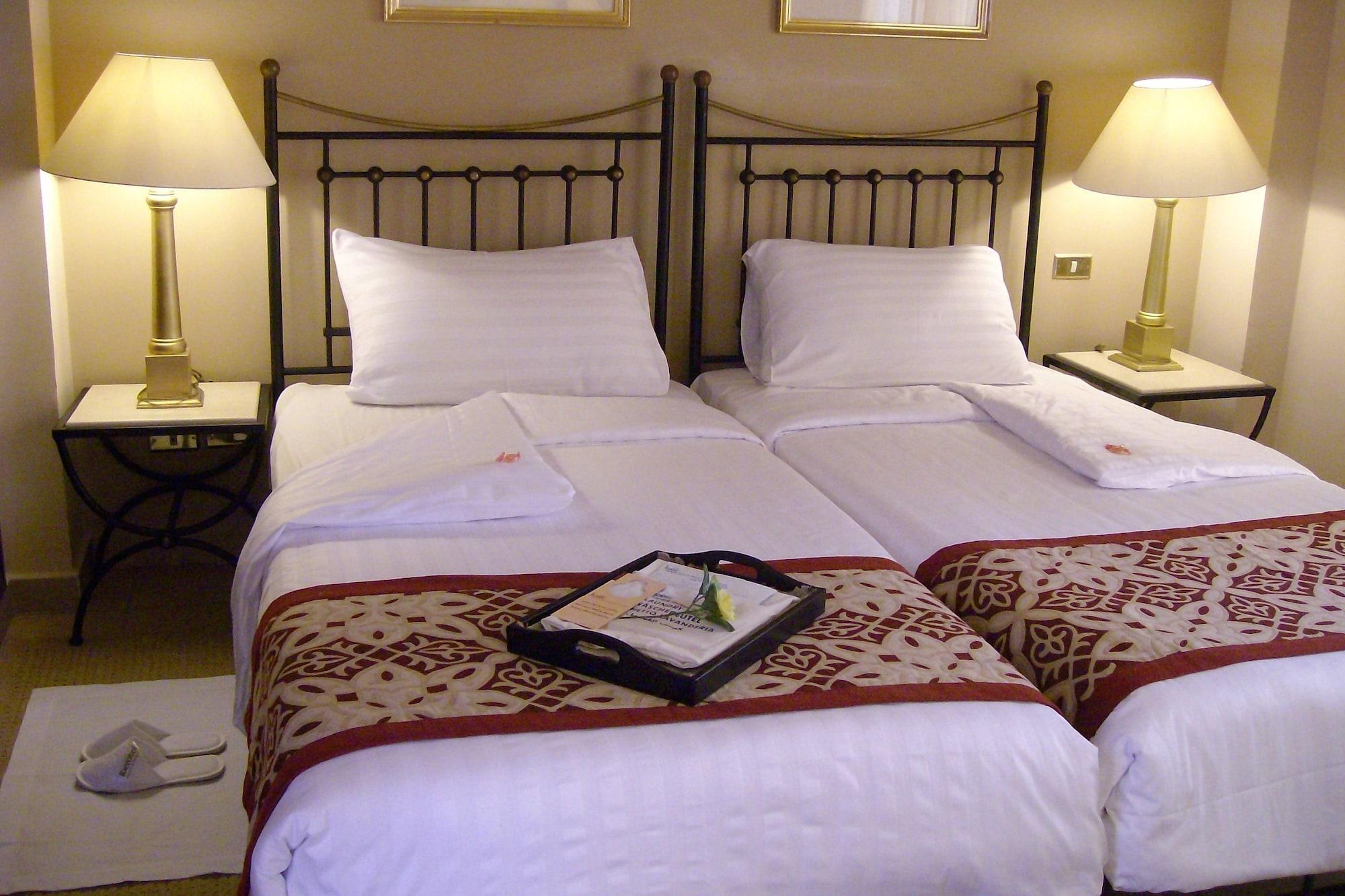 Jaz Makadi Saraya Resort Hurghada Extérieur photo A guest room at the hotel